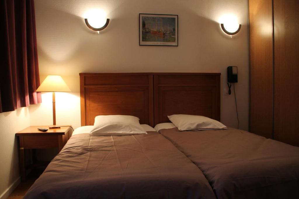 Hotel De L Image Illiers-Combray Zimmer foto